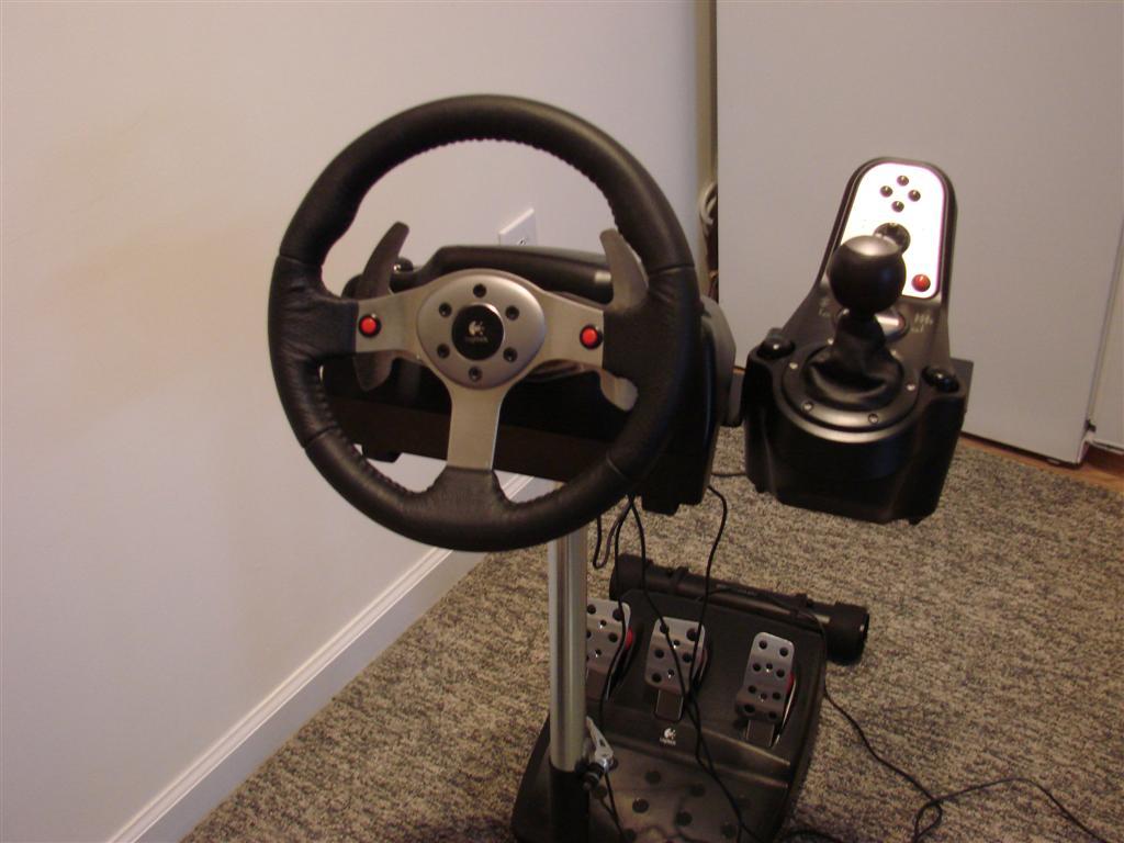 Logitech G25 Racing Wheel review: Logitech G25 Racing Wheel - CNET