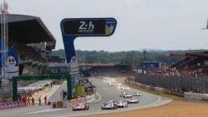 2015_LM24_Hour1_RaceStart