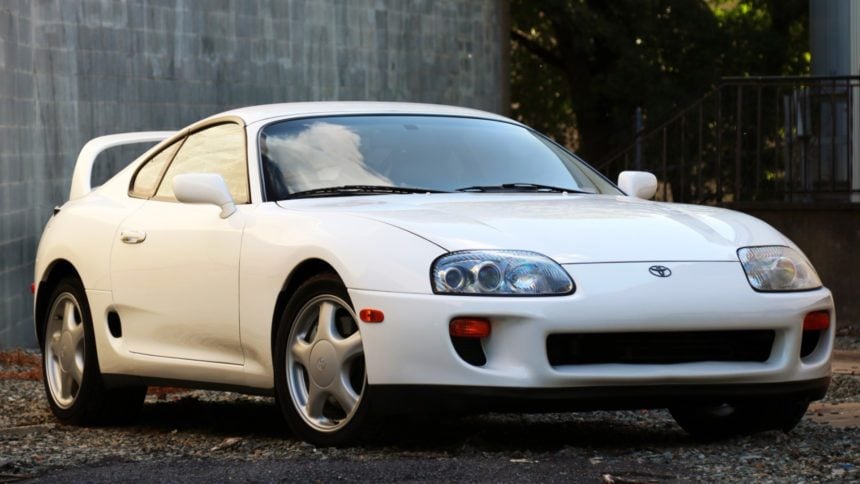 This 5,000 Mile Unmodified 1994 Supra Is a Twin-Turbo JDM Unicorn ...