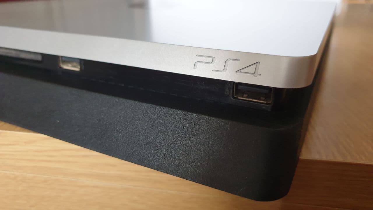 different types of ps4 models