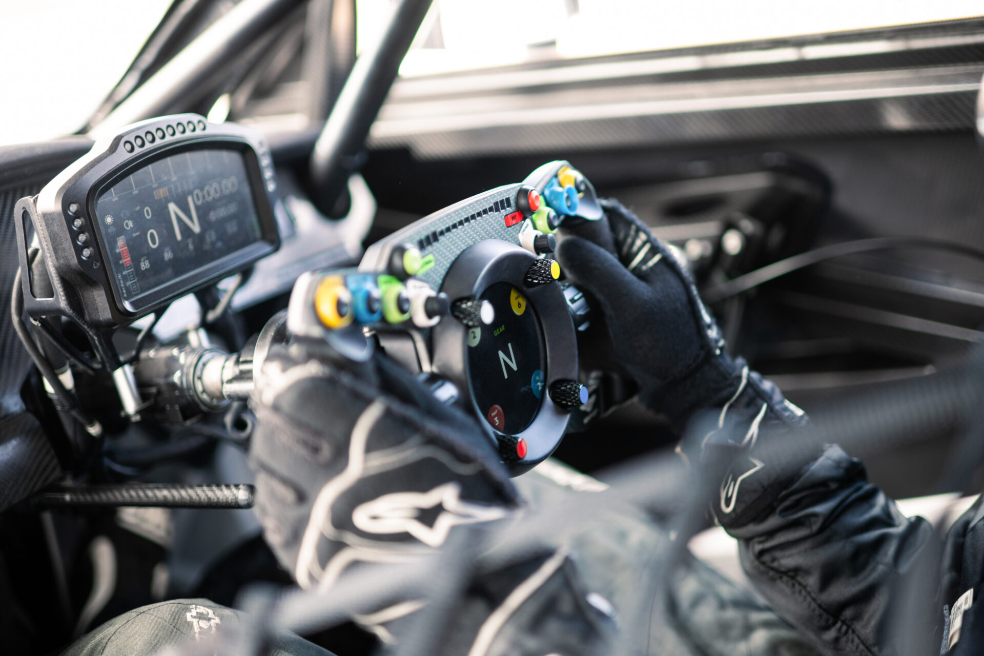 Fanatec Bentley Wheel Will Drive Up Pikes Peak Then Mount to Your Sim Rig –  GTPlanet
